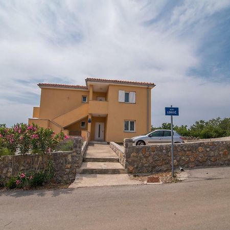 Kornić Apartments Sanjin מראה חיצוני תמונה