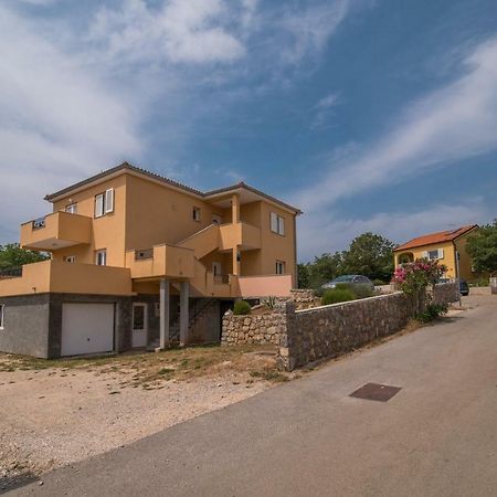 Kornić Apartments Sanjin מראה חיצוני תמונה