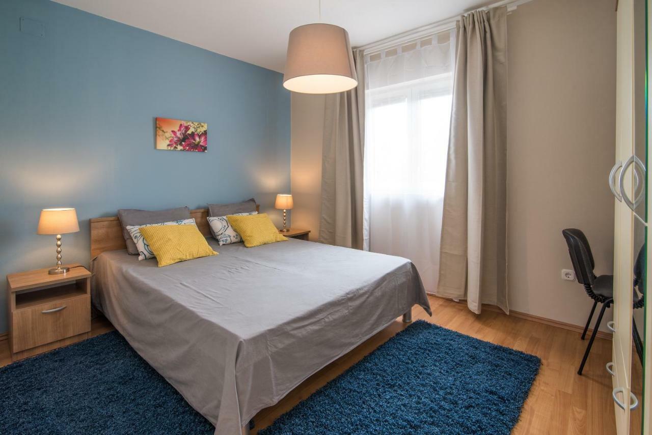 Kornić Apartments Sanjin מראה חיצוני תמונה