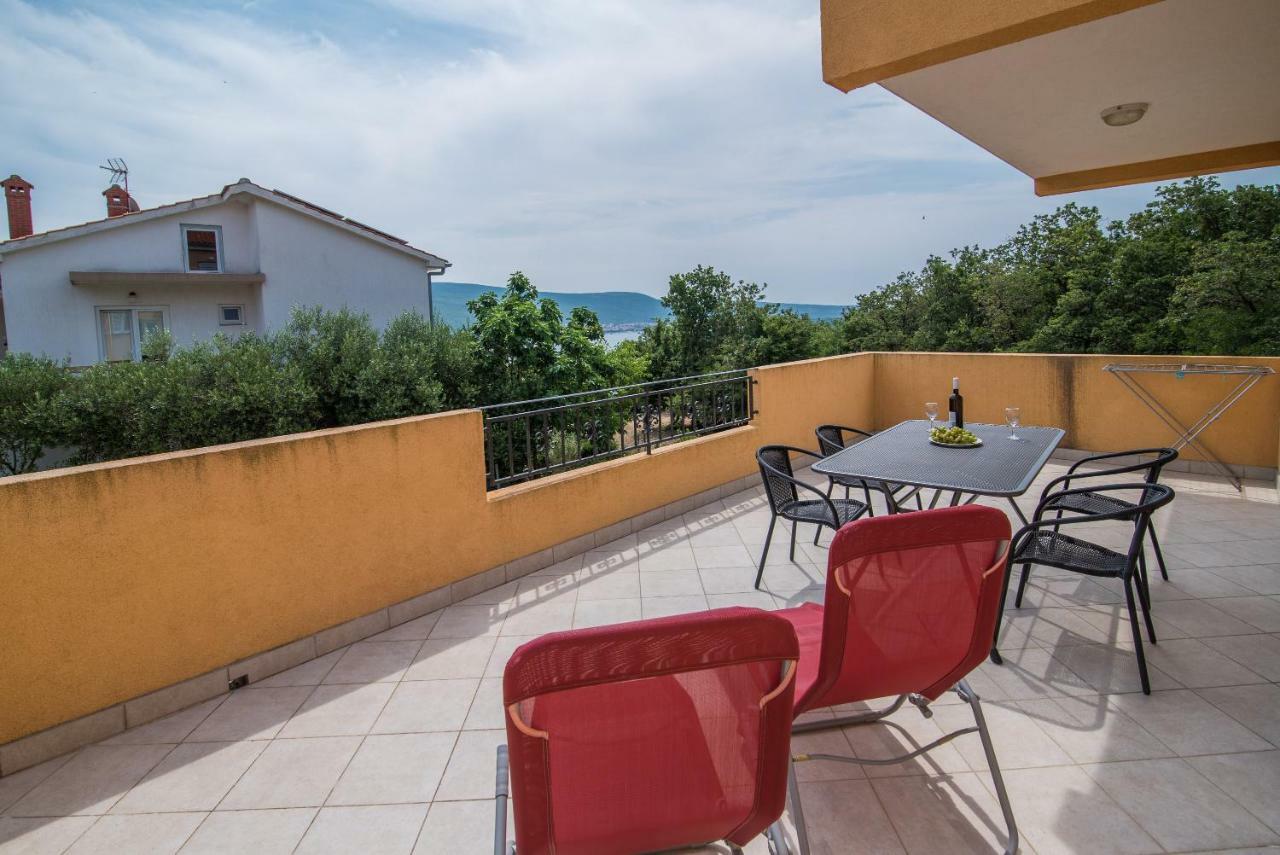 Kornić Apartments Sanjin מראה חיצוני תמונה