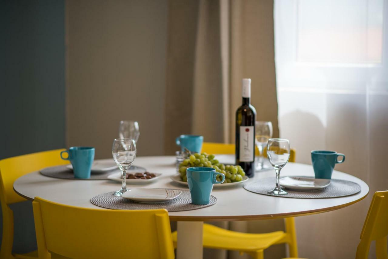 Kornić Apartments Sanjin מראה חיצוני תמונה